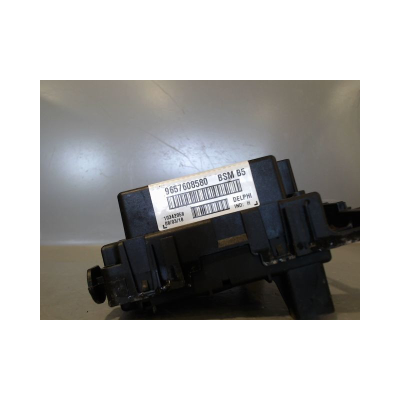 BOITE A FUSIBLES PEUGEOT 206 + 2009-2013