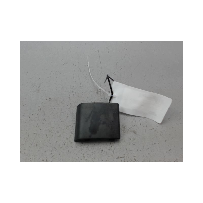 OBTURATEUR COUVRE CROCHET DE BOUCLIER AV RENAULT MEGANE III Phase 1 2008-2012