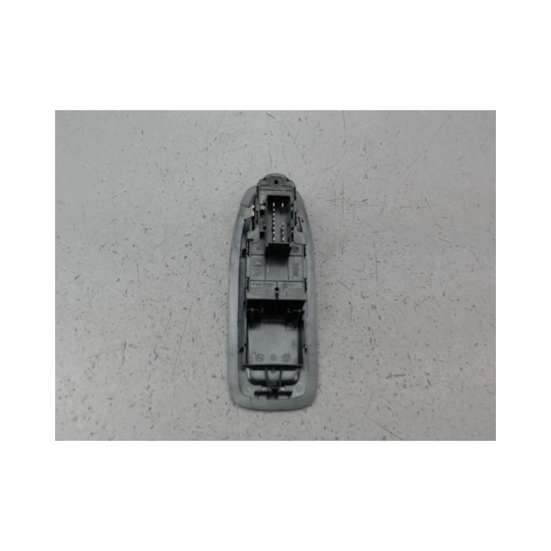 COMMANDE LEVE-GLACE PORTE AVG PEUGEOT 208 Phase 1 2012-...