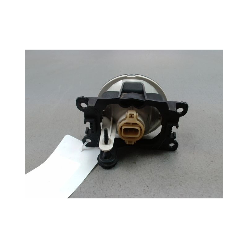 PHARE ANTIBROUILLARD AVANT GAUCHE PEUGEOT 206 + 2009-2013