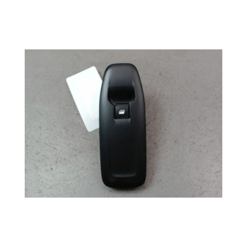 COMMANDE LEVE-GLACE PORTE AVD PEUGEOT 208 Phase 1 2012-...