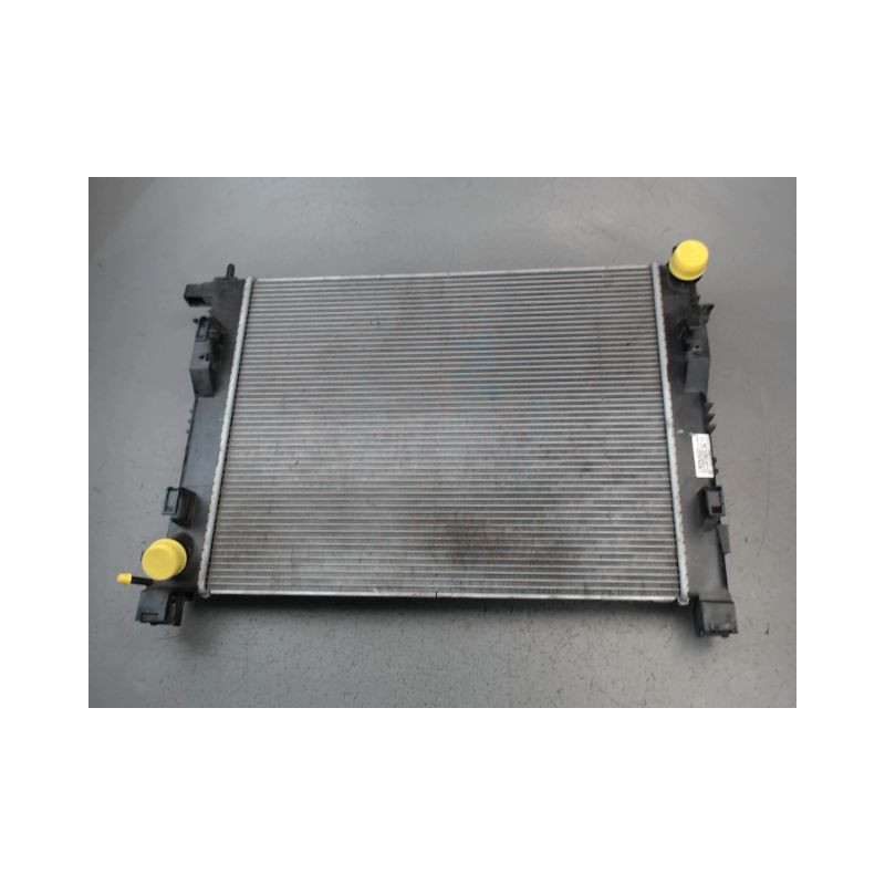 RADIATEUR RENAULT CLIO