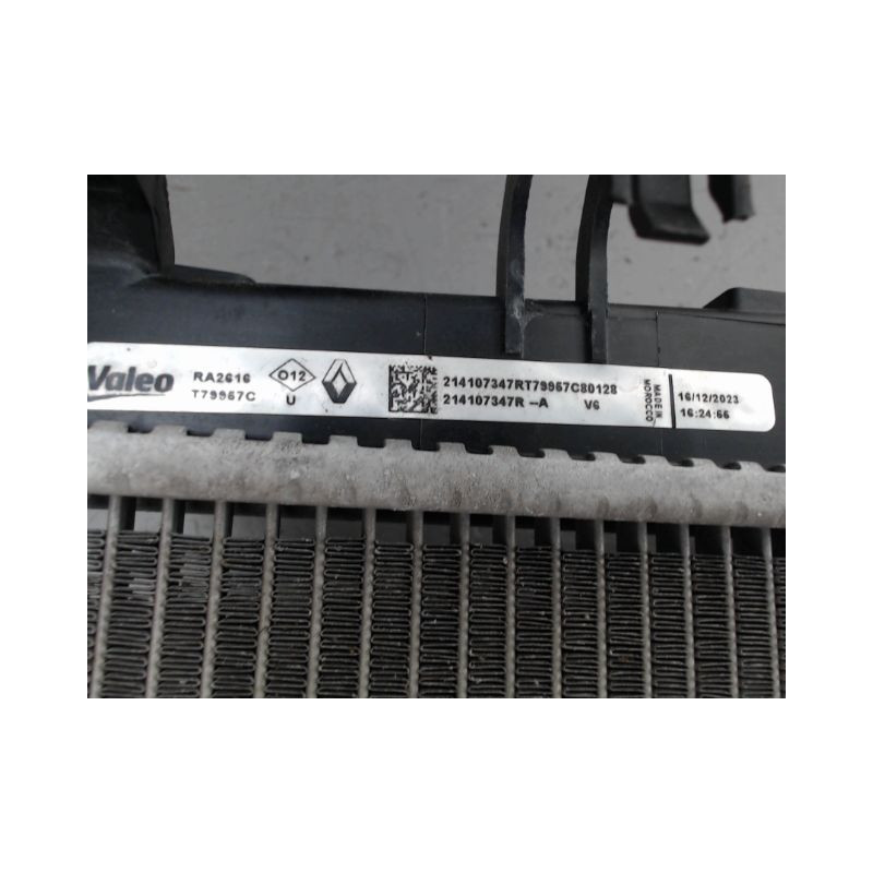 RADIATEUR DACIA SANDERO