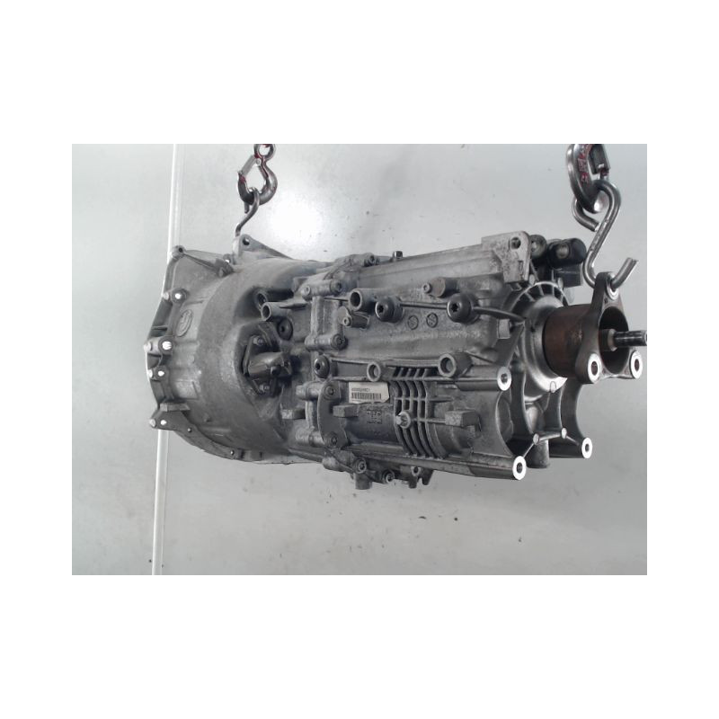 BOITE A VITESSE MECANIQUE B.M.W. SERIE 1 118 d