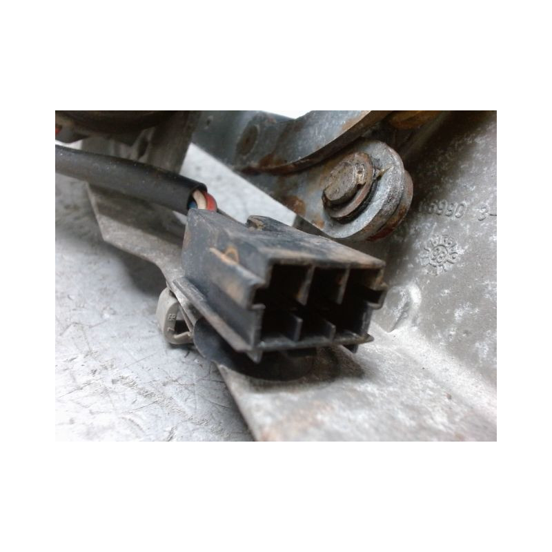 MECANISME ESSUIE-GLACE AVANT RENAULT TWINGO 93-98