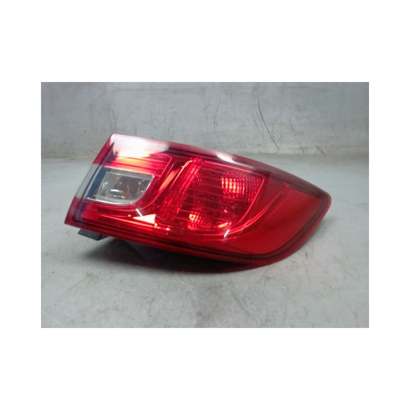 FEU ARRIERE DROIT RENAULT CLIO IV 2012-