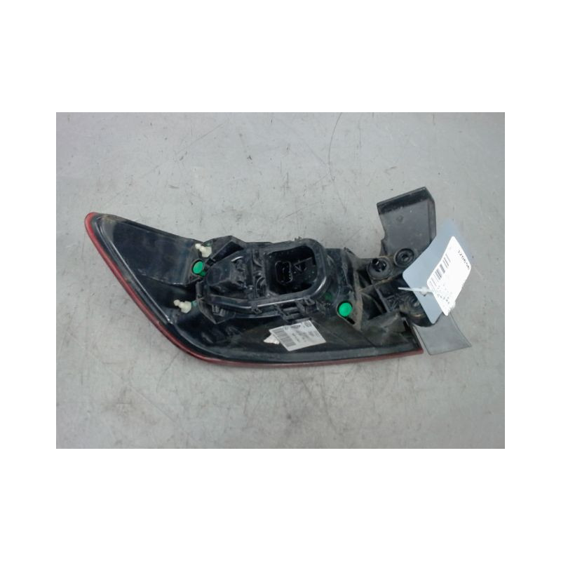 FEU ARRIERE DROIT RENAULT CLIO IV 2012-