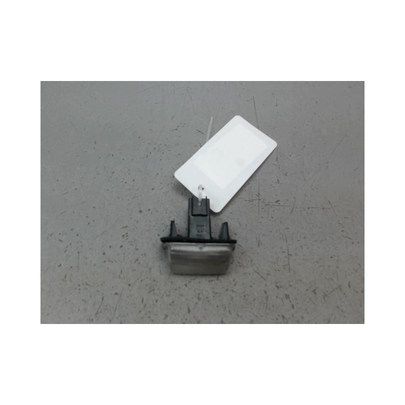 ECLAIREUR PLAQUE DE POLICE GAUCHE PEUGEOT PARTNER TEPEE II Phase 1 (B9) 2008-2012