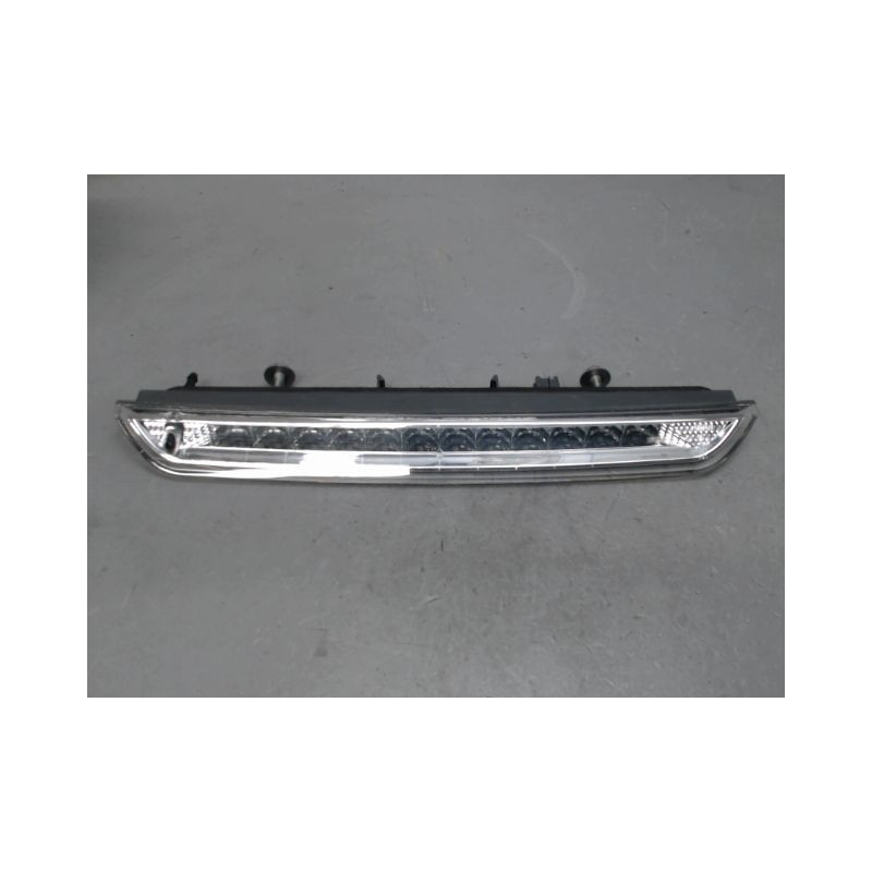 FEUX STOP SUPPLEMENTAIRE PEUGEOT 308