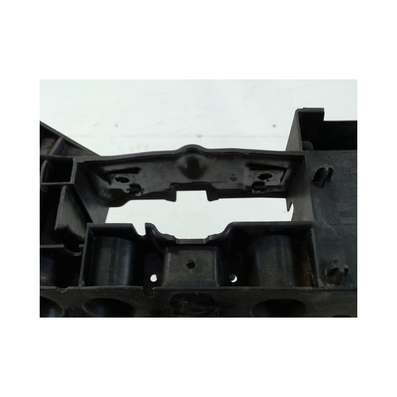 TRAVERSE SUPERIEURE ARMATURE AVANT RENAULT CLIO IV 2012-