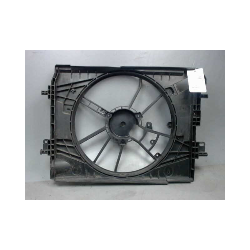 SUPPORT DE VENTILATEUR RENAULT CLIO IV 2012-