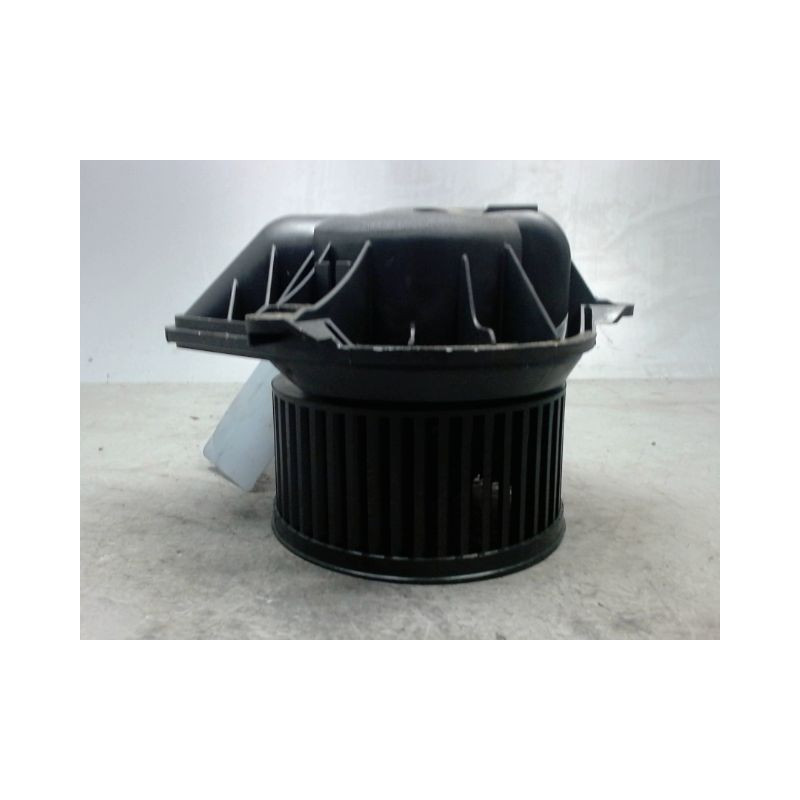 MOTEUR VENTILATEUR CHAUFFAGE RENAULT MEGANE