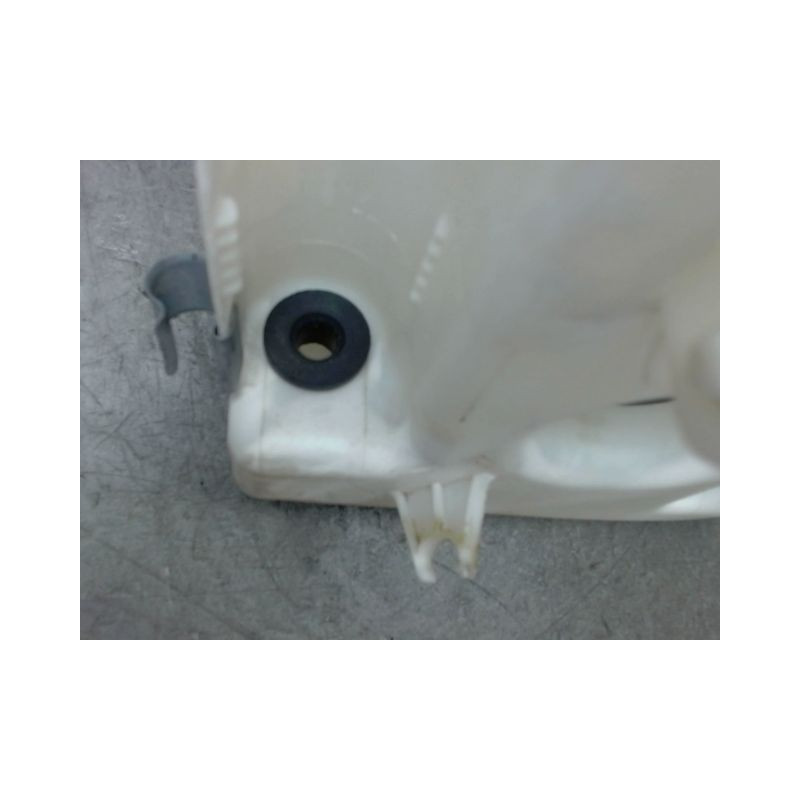 RESERVOIR LAVE-GLACE AVANT AUDI A3 SPORTBACK