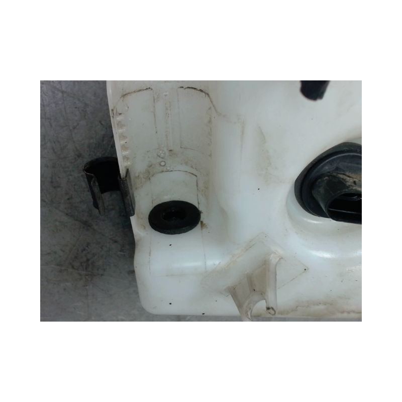 RESERVOIR LAVE-GLACE AVANT AUDI A3 SPORTBACK