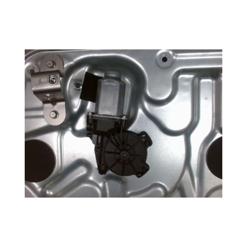 MECANISME+MOTEUR LEVE-GLACE AVANT DROIT NISSAN QASHQAI