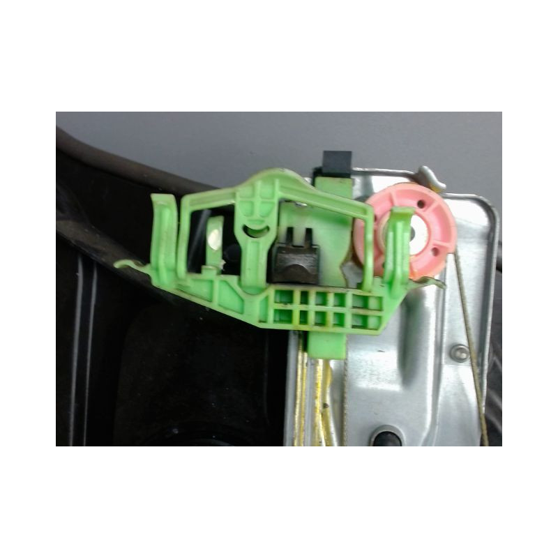 MECANISME+MOTEUR LEVE-GLACE ARRIERE DROIT ALFA ROMEO GUILIETTA 2010-