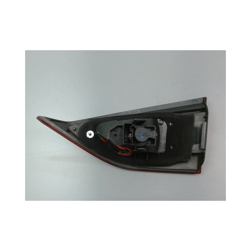 FEU ARRIERE INTERIEUR GAUCHE B.M.W. X1