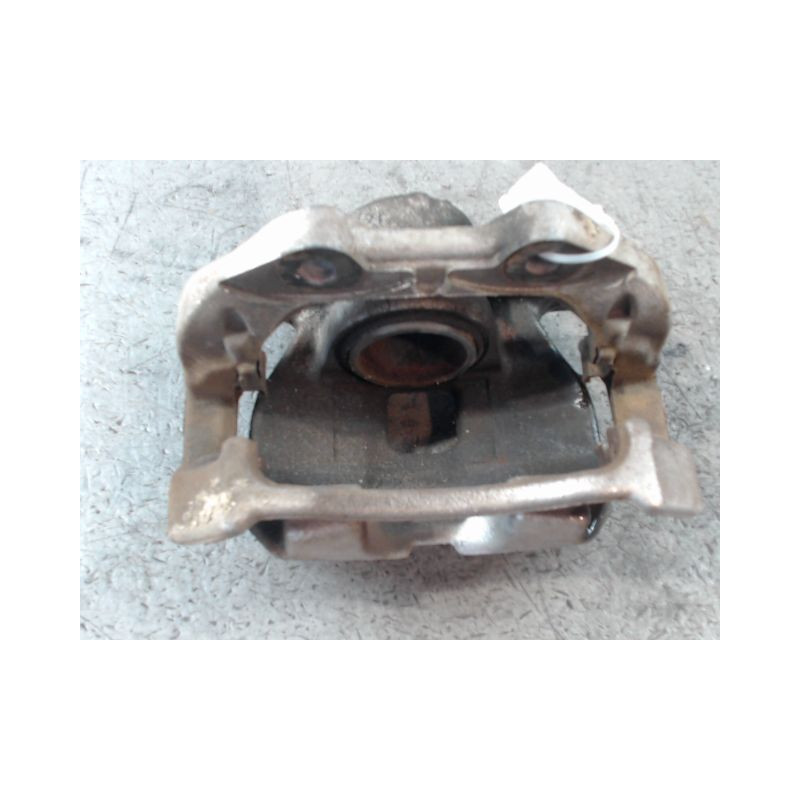 ETRIER DE FREIN AVANT DROIT PEUGEOT 208