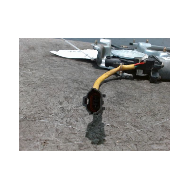 MECANISME+MOTEUR LEVE-GLACE AVANT GAUCHE KIA SORENTO