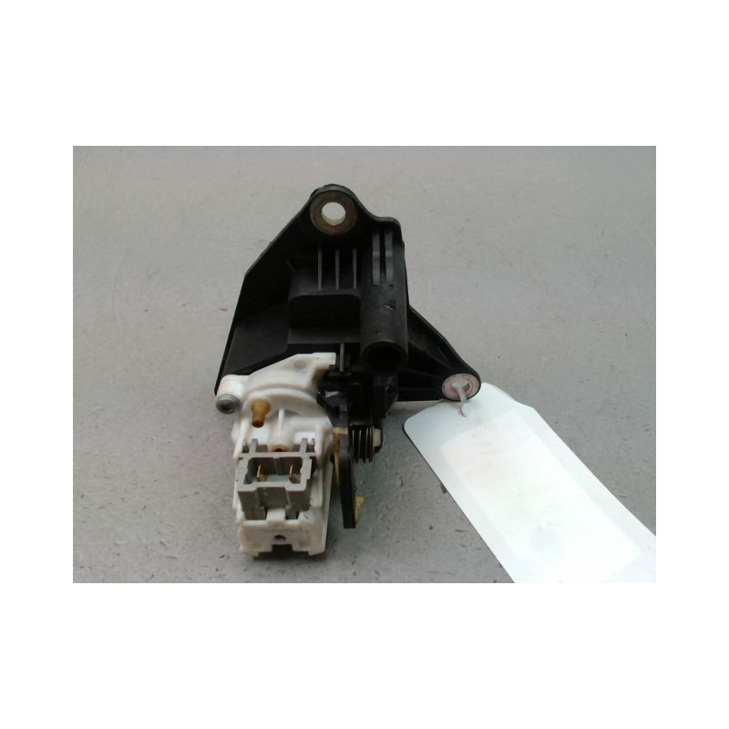 POIGNEE EXTERIEURE HAYON RENAULT CLIO II Phase 2 2001-2006