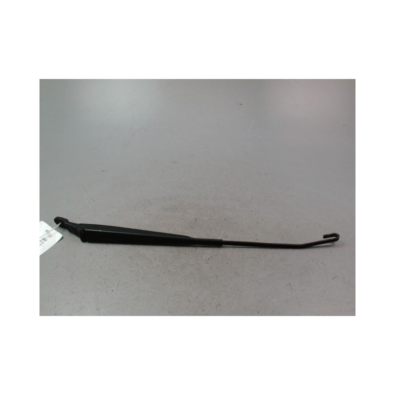 BRAS ESSUIE-GLACE AVANT GAUCHE DACIA SANDERO I 2008-2012