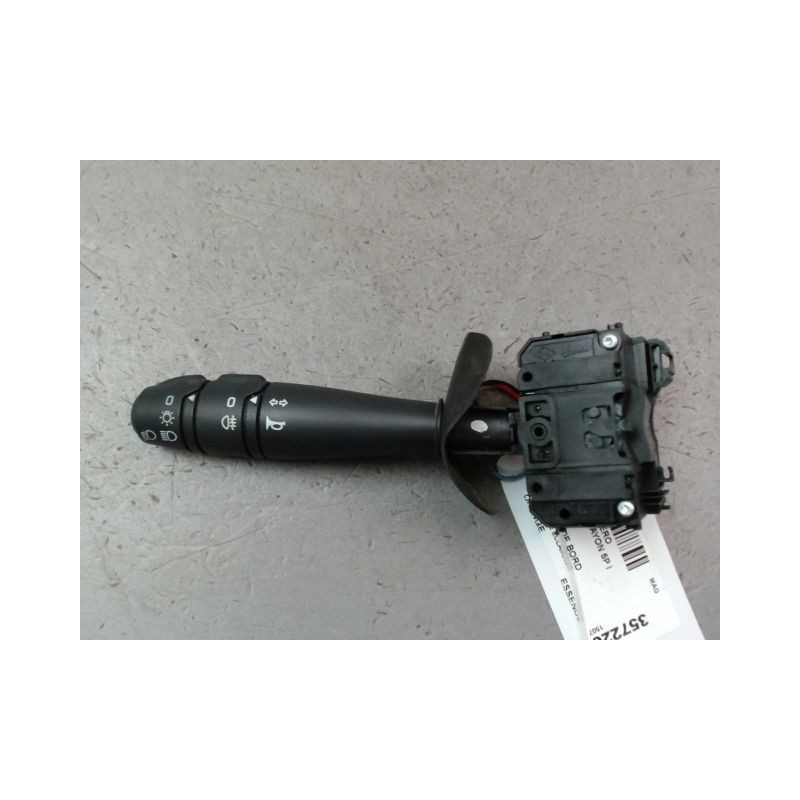 COMMANDE ECLAIRAGE DACIA SANDERO I 2008-2012