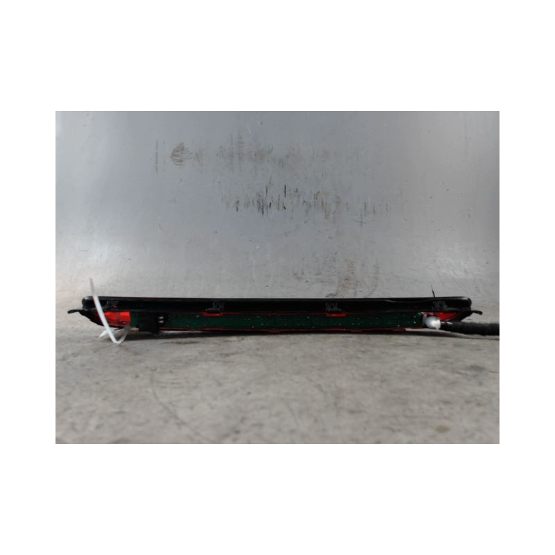 FEUX STOP SUPPLEMENTAIRE SKODA CITIGO