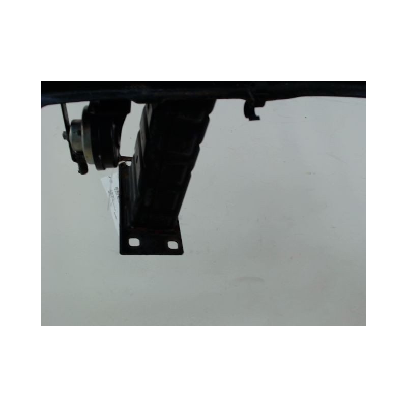 RENFORT PARE-CHOC AVANT B.M.W. SERIE 3