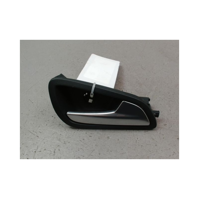 POIGNEE INTERIEURE PORTE ARRIERE DROIT FORD CMAX MONOSP. I Phase 2 2007-2010