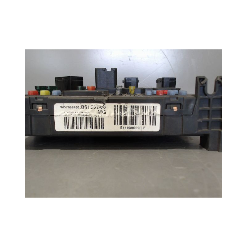 BOITIER GESTION HABITACLE PEUGEOT 206