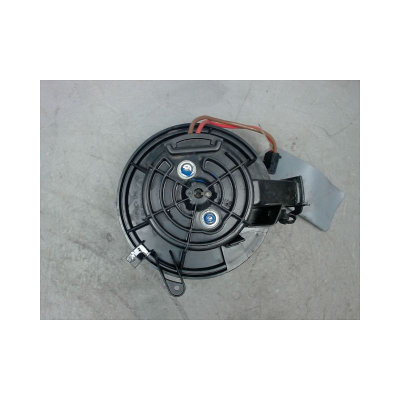 MOTEUR VENTILATEUR CHAUFFAGE MERCEDES CLASSE E COUPE 09-