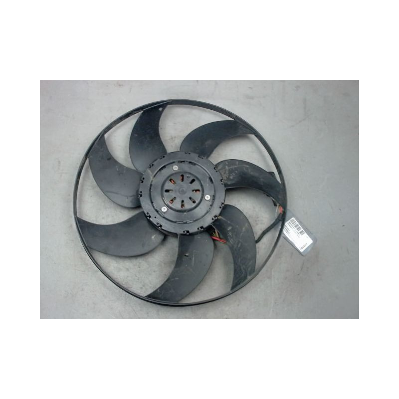 MOTEUR VENTILATEUR RADIATEUR MERCEDES CLASSE E COUPE 09-