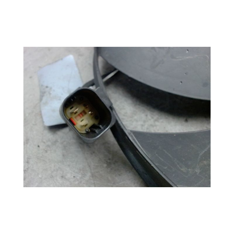 MOTEUR VENTILATEUR RADIATEUR MERCEDES CLASSE E COUPE 09-