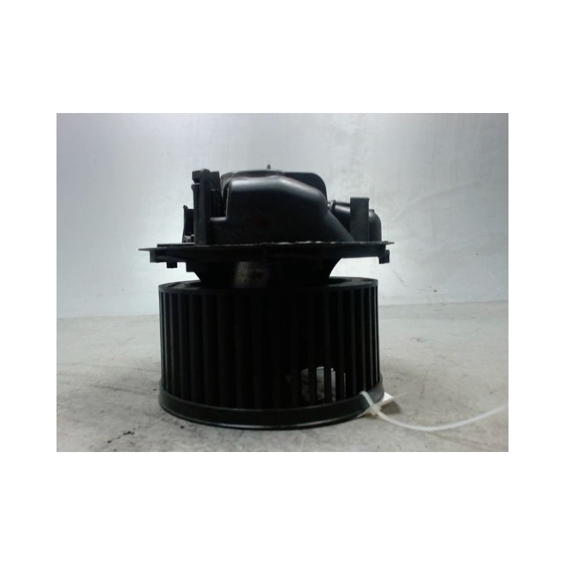 MOTEUR VENTILATEUR CHAUFFAGE RENAULT TWINGO II 2007-