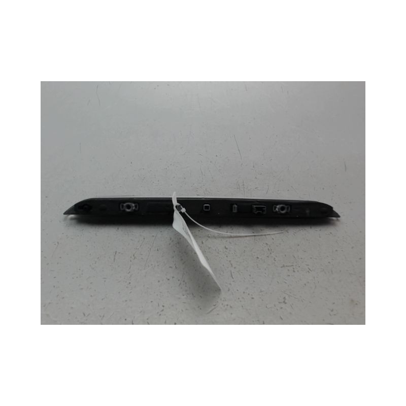 FEUX STOP SUPPLEMENTAIRE PEUGEOT 308 2011-