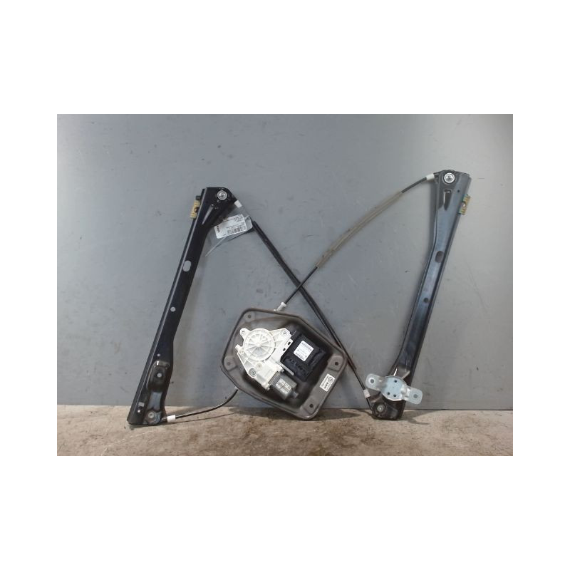 MECANISME+MOTEUR LEVE-GLACE AVANT DROIT VOLKSWAGEN GOLF V 2003-2009