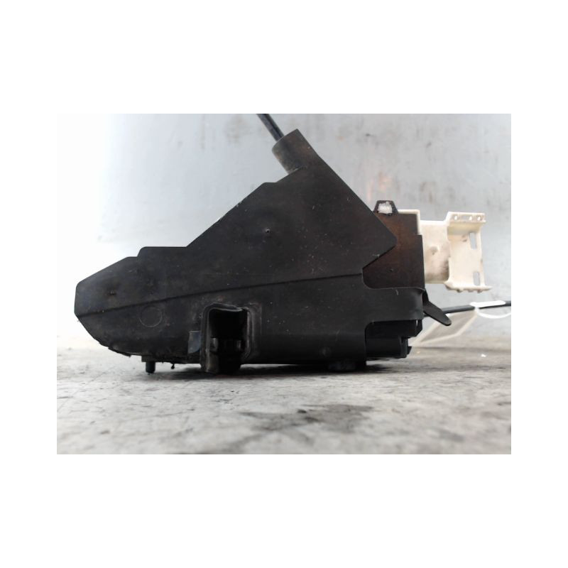 SYSTEME CONDAMNATION AVANT GAUCHE PEUGEOT 407 SW