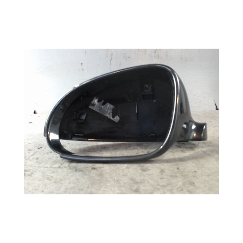 CARENAGE RETROVISEUR EXTERIEUR GAUCHE VOLKSWAGEN GOLF V 2003-2009