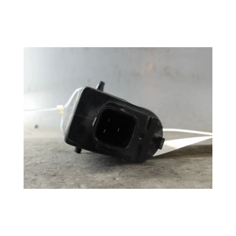 POMPE LAVE-GLACE AVANT HYUNDAI TUCSON