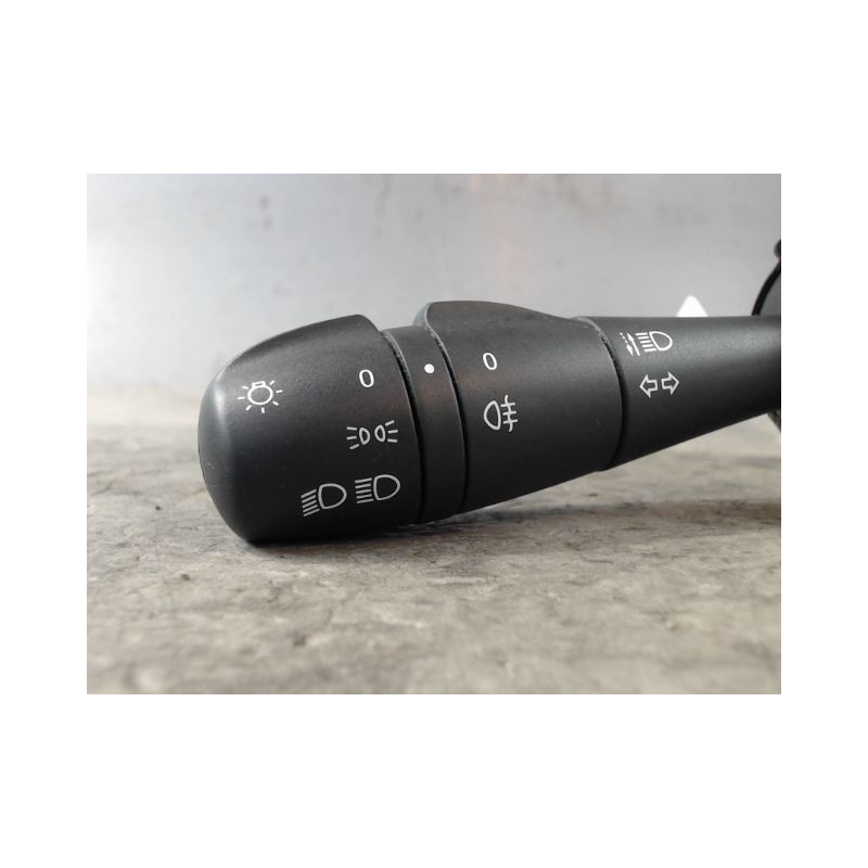 COMMANDE CLIGNOTANT RENAULT TWINGO