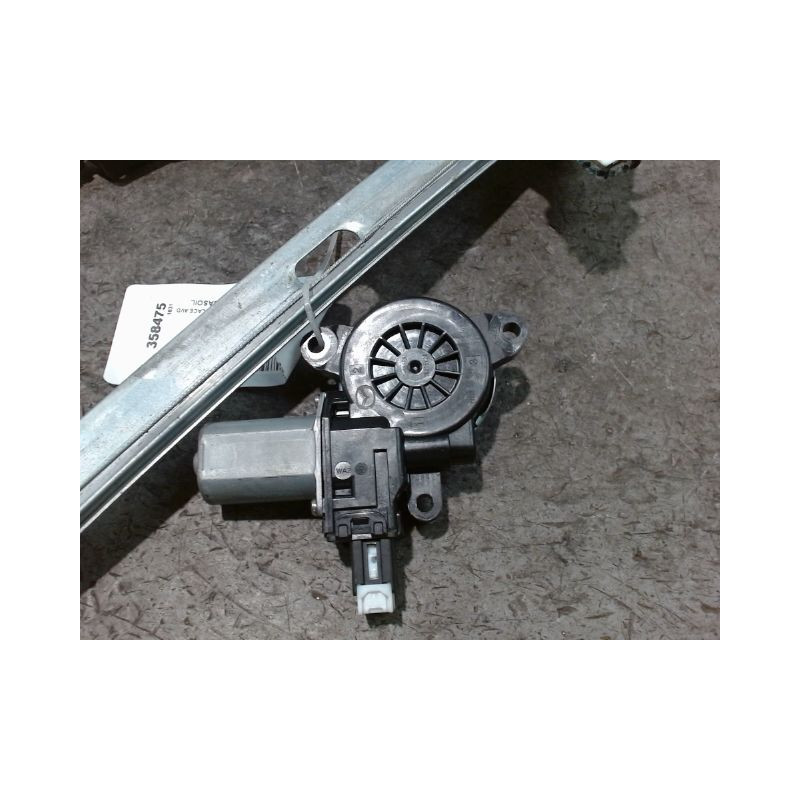 MECANISME+MOTEUR LEVE-GLACE AVANT DROIT MAZDA CX-3