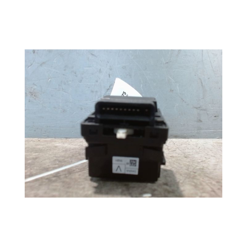 COMMANDE CLIGNOTANT MAZDA CX-3