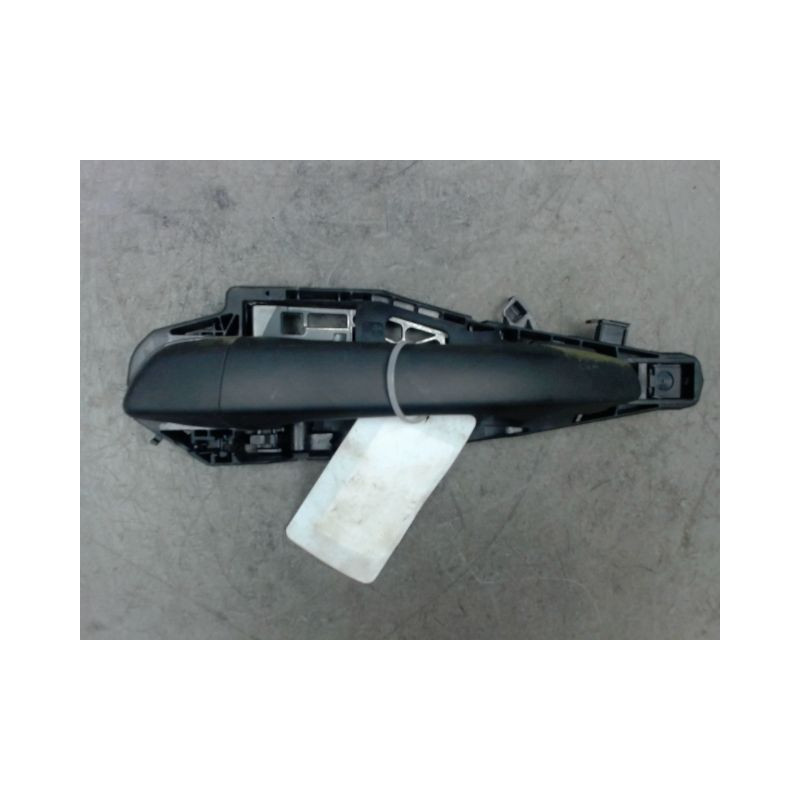 POIGNEE EXTERIEURE PORTE COULISSANTE DROIT FIAT SCUDO