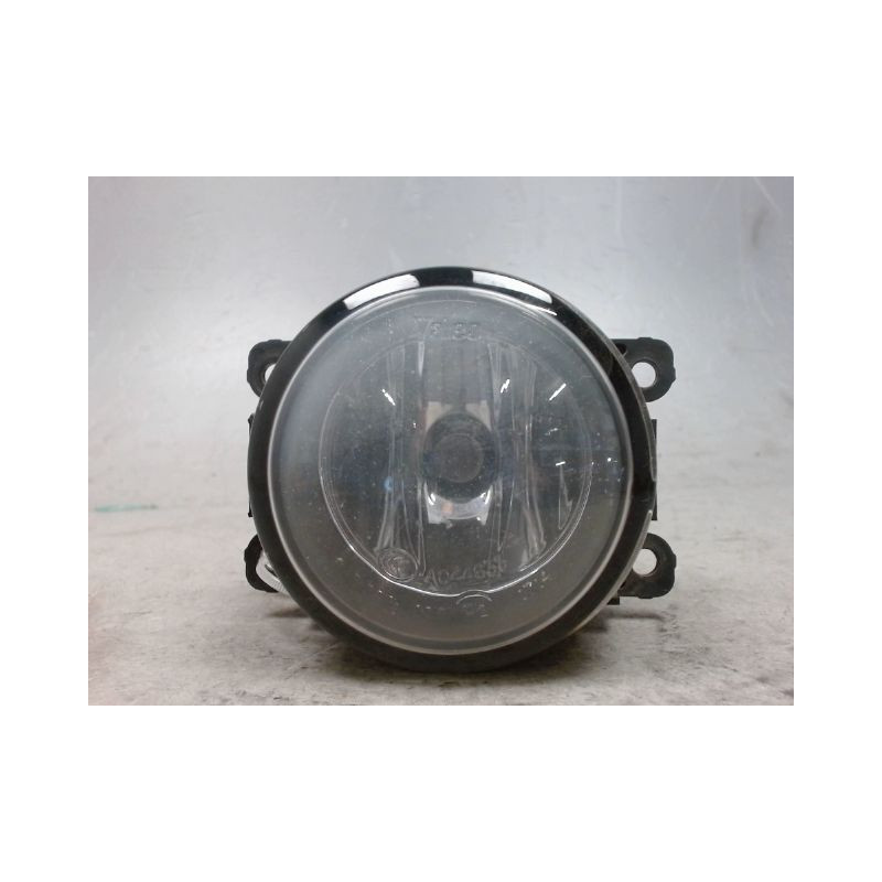 PHARE ANTIBROUILLARD AVANT GAUCHE FORD FIESTA 2005-