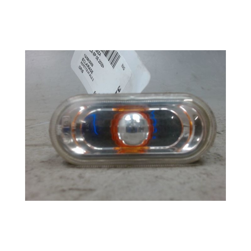 REPETITEUR AILE DROIT SEAT IBIZA 2008-