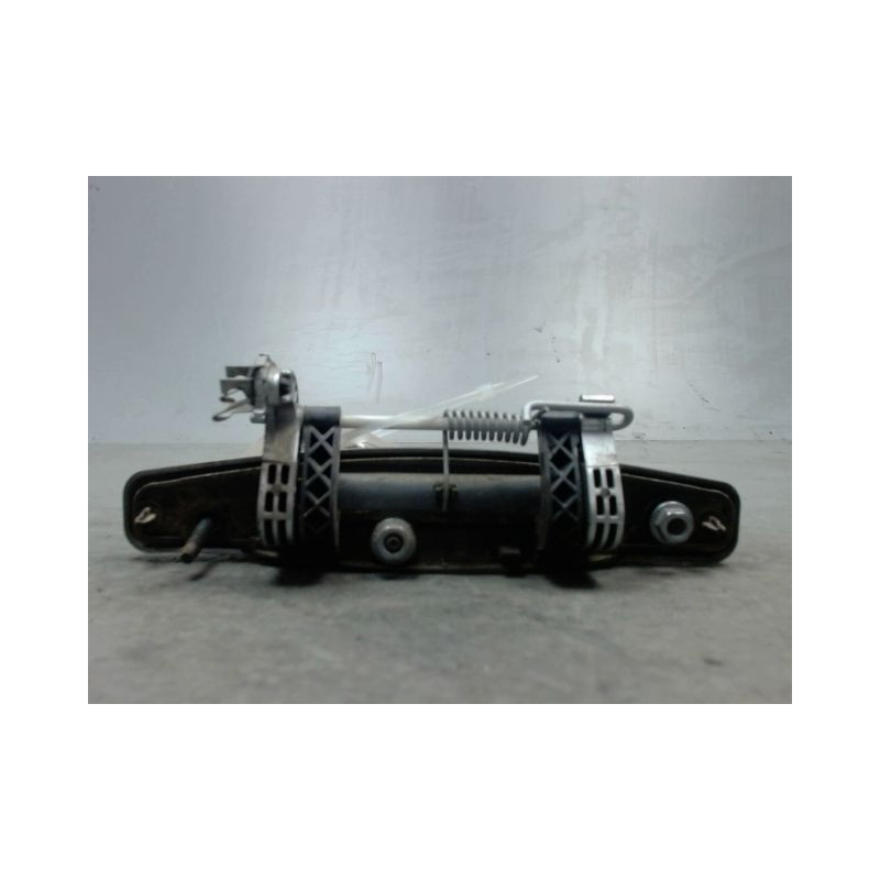 POIGNEE EXTERIEURE PORTE AVANT GAUCHE DACIA SANDERO 2008-