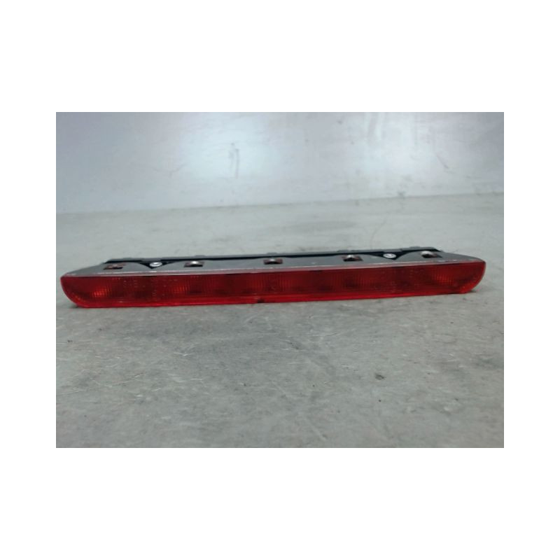 FEUX STOP SUPPLEMENTAIRE CITROEN XSARA PICASSO