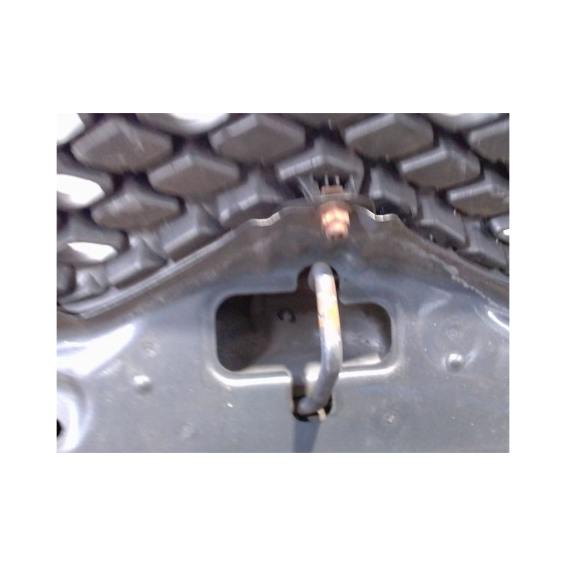 CAPOT TOYOTA YARIS 2003-