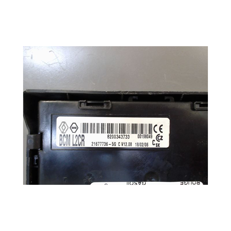BOITIER GESTION HABITACLE RENAULT CLIO III Phase 1 2005-2009