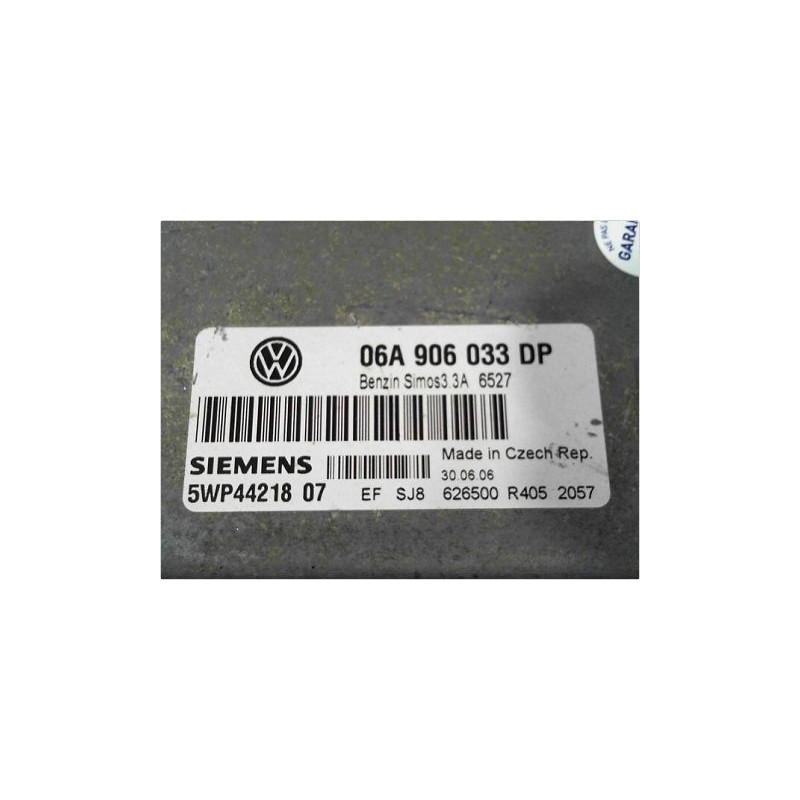 CALCULATEUR MOTEUR VOLKSWAGEN NEW BEETLE 2005-